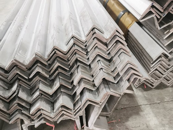 904L Stainless Steel Angle